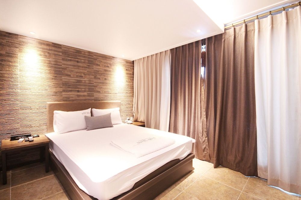 Busan Yeonsandong Hue Room (VIP) 14