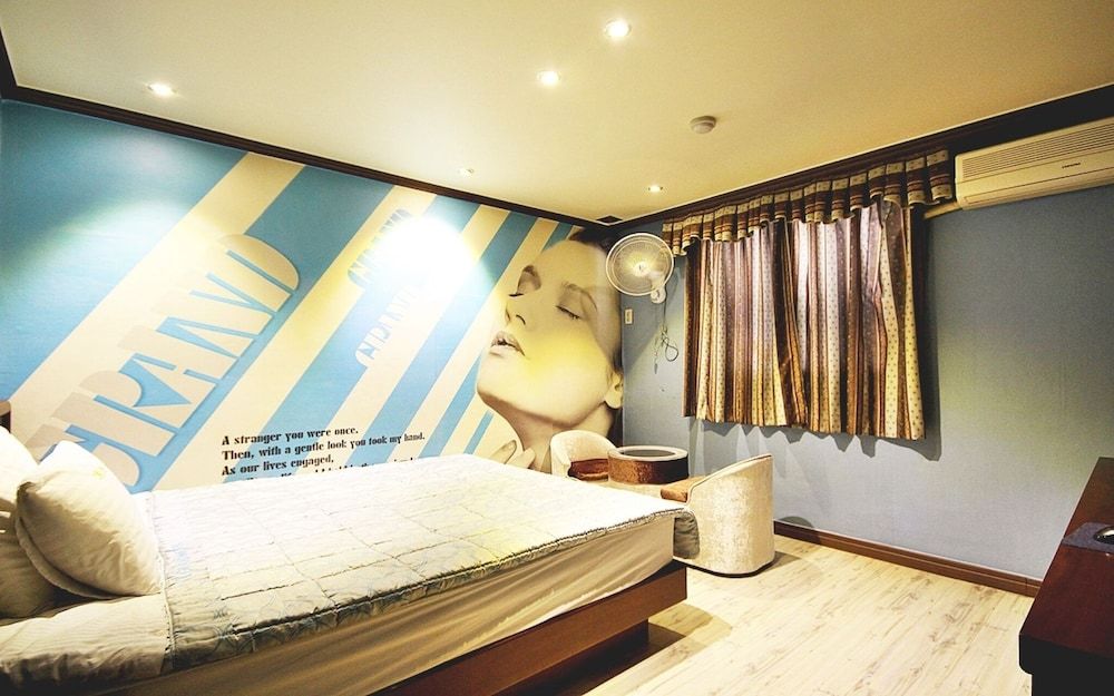 undefined Busan Munhyeon-dong Grand 2