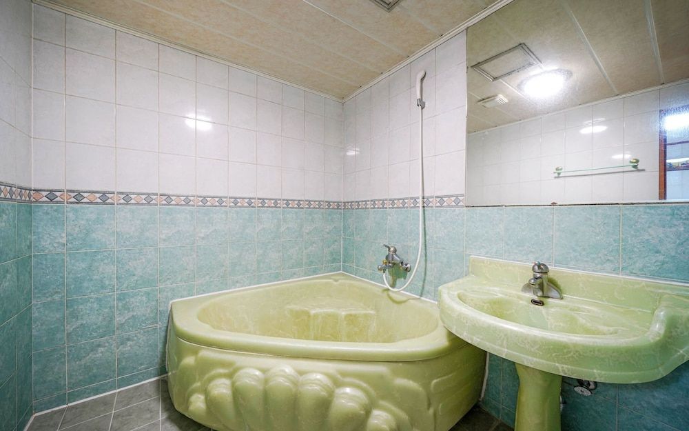 undefined Busan Jaesong-dong Romance 8