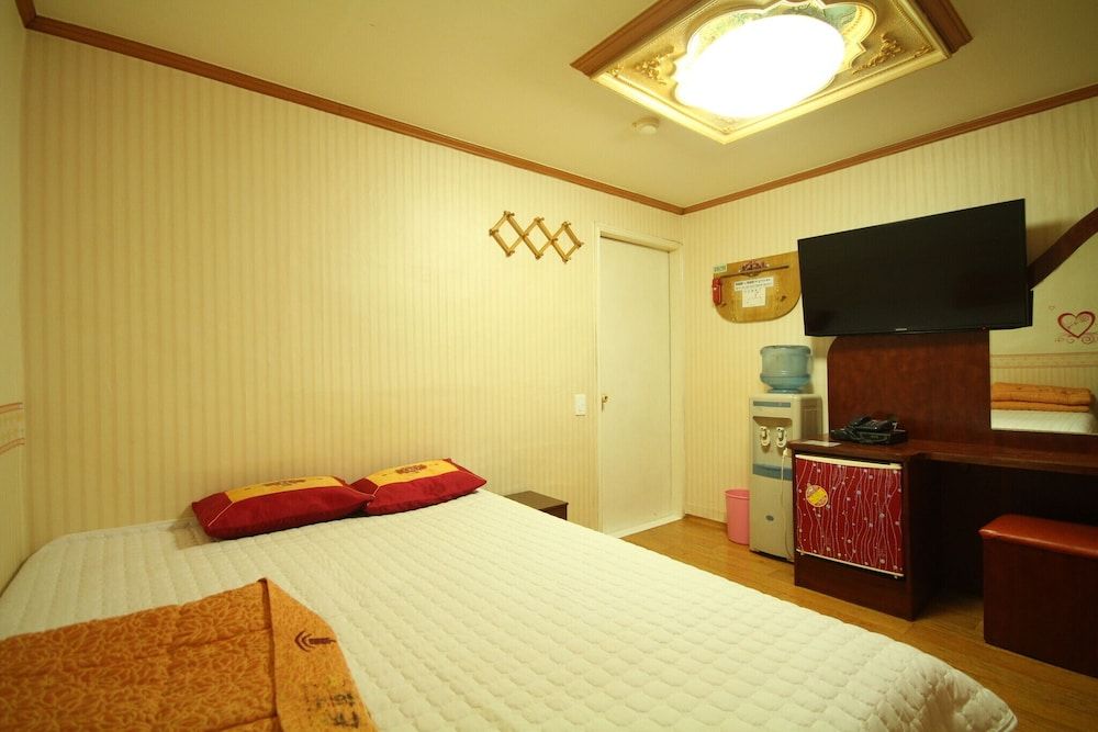 undefined Busan Yeongdo Hanguk 10