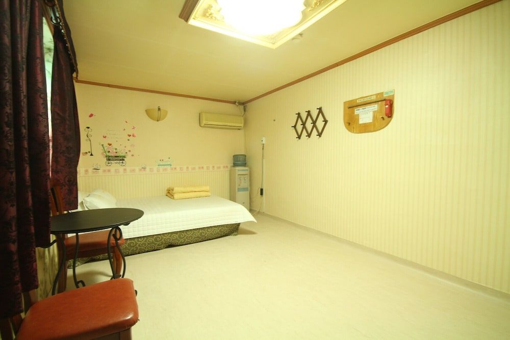 undefined Busan Yeongdo Hanguk 3