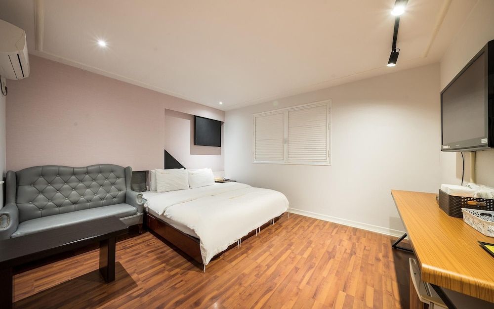 undefined Busan Songjeong Bay Hotel 4