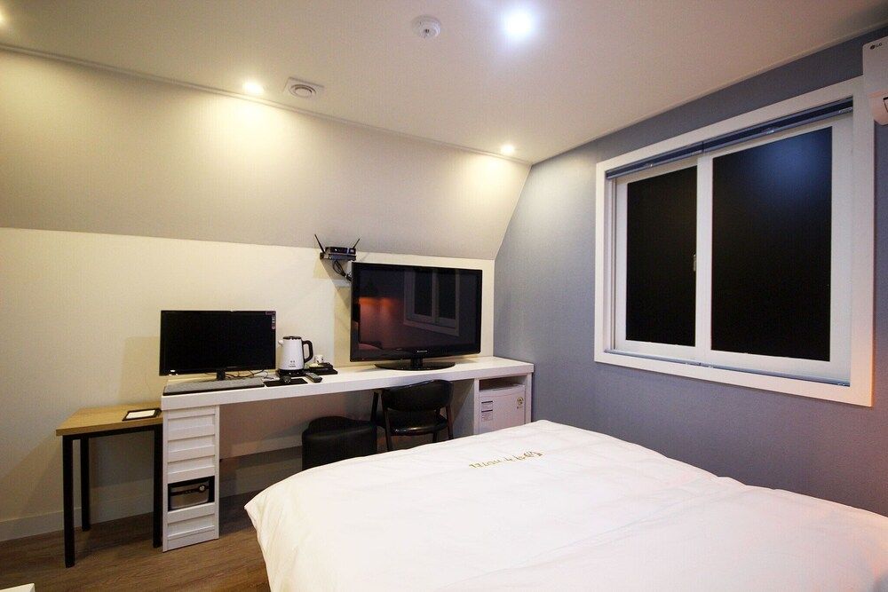 Busan Dongrae Day Room (Standard (Standard/Netflix available)) 24