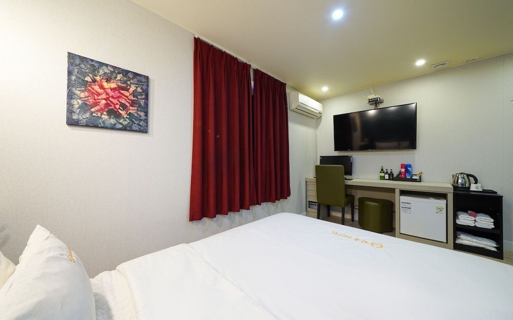 Busan Dongrae Day Room (Deluxe Gold (Netflix available)) 4