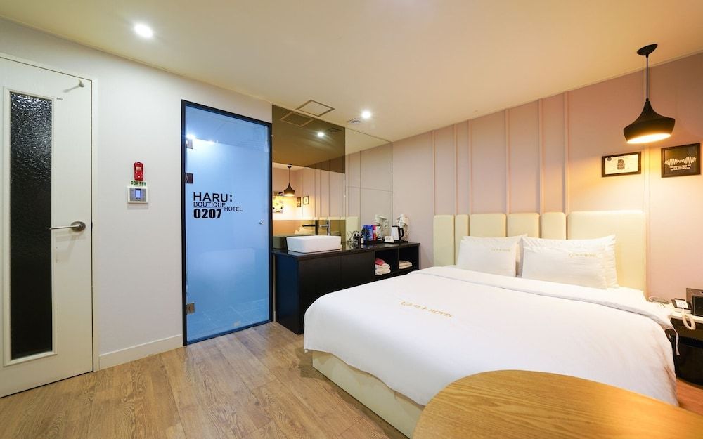 Busan Dongrae Day Room (Deluxe (Netflix Available))