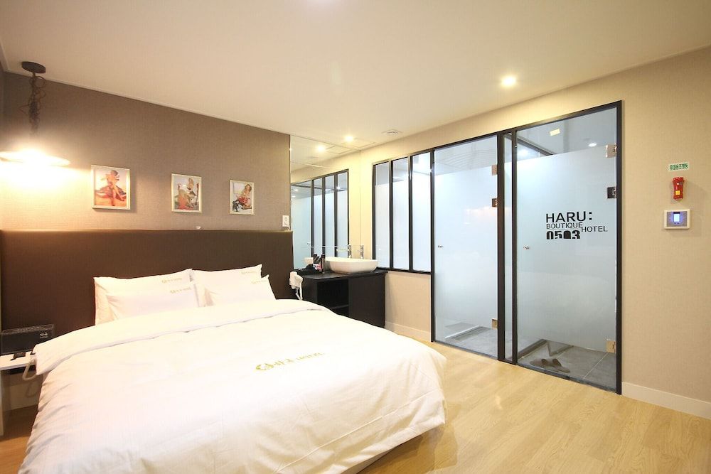 Busan Dongrae Day Room (Deluxe Gold (Netflix available)) 30