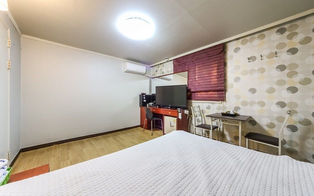 Busan Gwangalli J Room (Special Room) 12