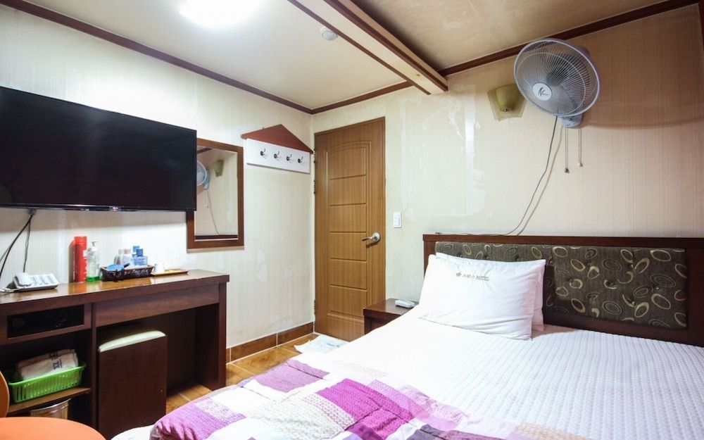 Busan Nampo-dong Prince Room (Standard Room) 9