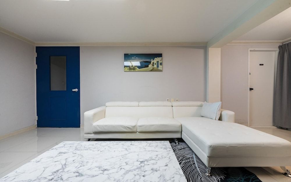 Busan Daeyeondong Welkin Room (Premier Triple (Free Netflix viewing ) 20