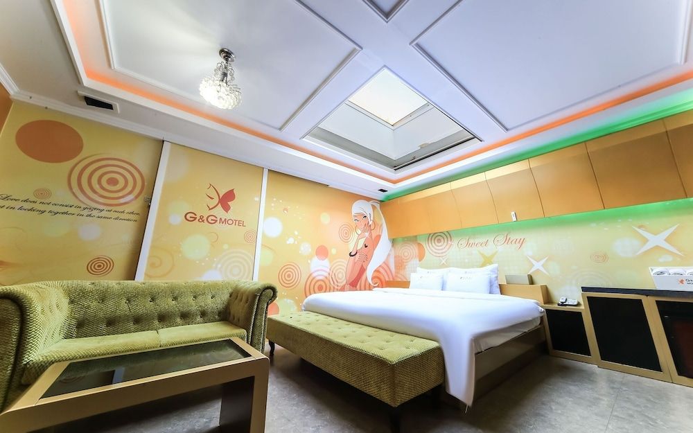 Busan Dongnae G and G Room (SKY VIP (available to watch Netflix)) 9