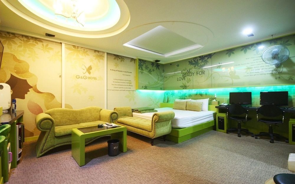 Busan Dongnae G and G Room (SKY VIP (available to watch Netflix)) 13