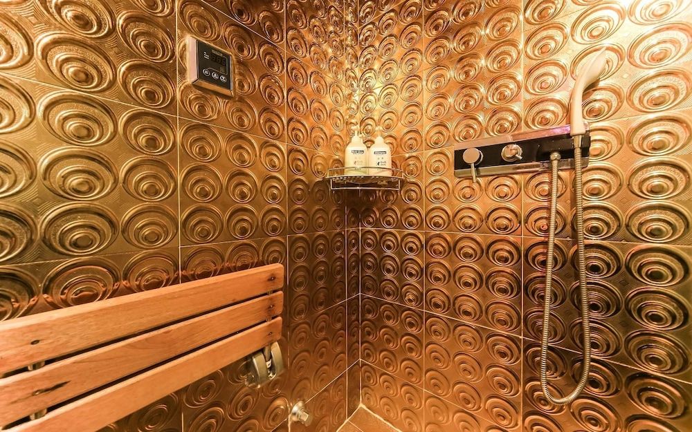 Busan Dongnae G and G Room (SKY VIP (available to watch Netflix)) 12