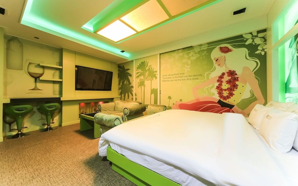 Busan Dongnae G and G Room (VIP (Netflix Available)) 4