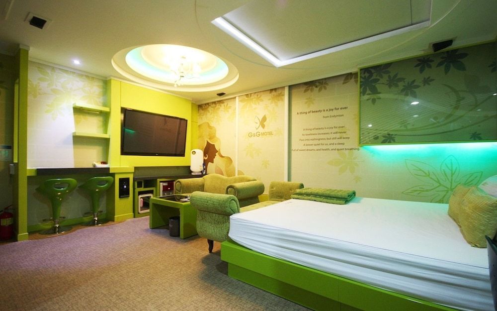 Busan Dongnae G and G Room (SKY VIP (available to watch Netflix)) 15