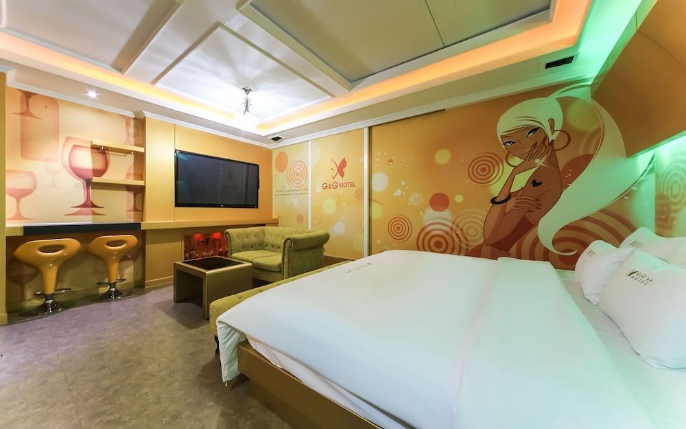 Busan Dongnae G and G Room (SKY VIP (available to watch Netflix)) 4