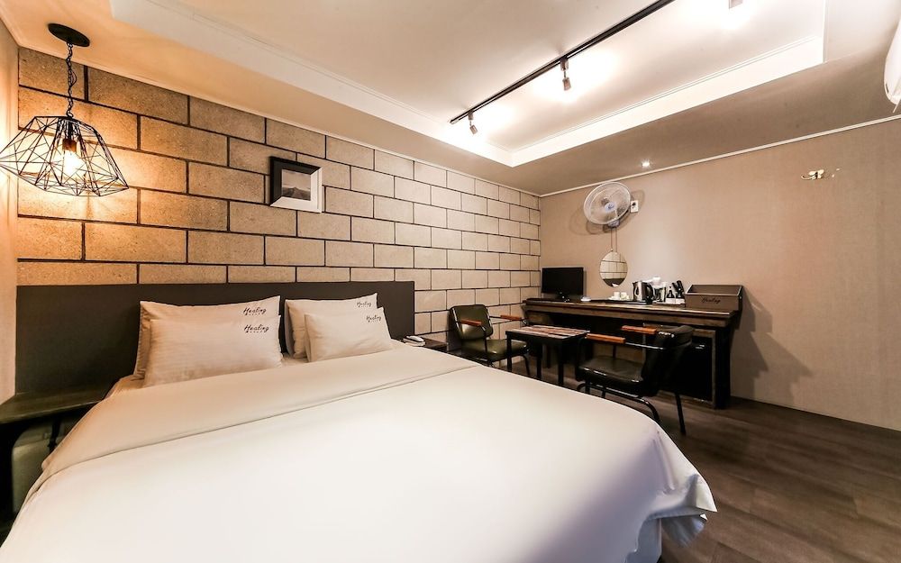 undefined Busan Deokcheon Healing 4