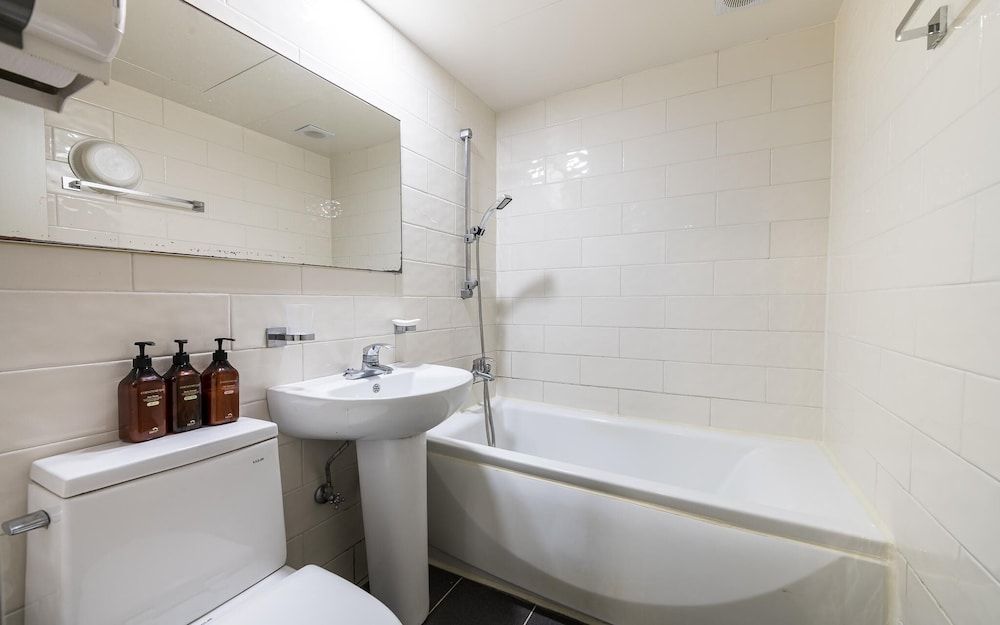 Busan Deokcheon Coco Room (Twin (Netflix Available)) 12