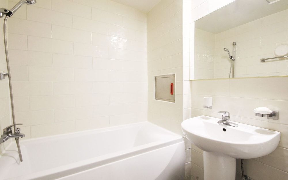 Busan Deokcheon Coco Room (Standard Room (Netflix Available/MAX ) 7