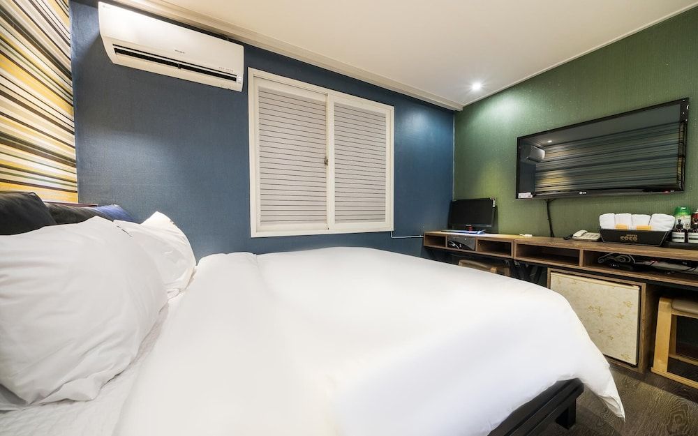 Busan Deokcheon Coco Room (Twin (Netflix Available)) 11