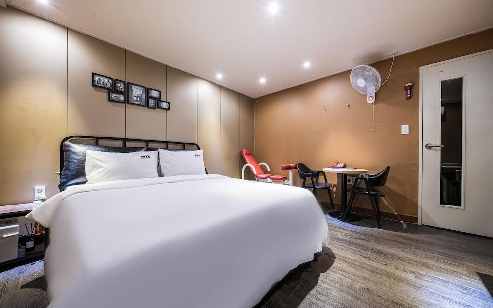 Busan Deokcheon Coco Room (Standard Room (Netflix Available/MAX ) 8