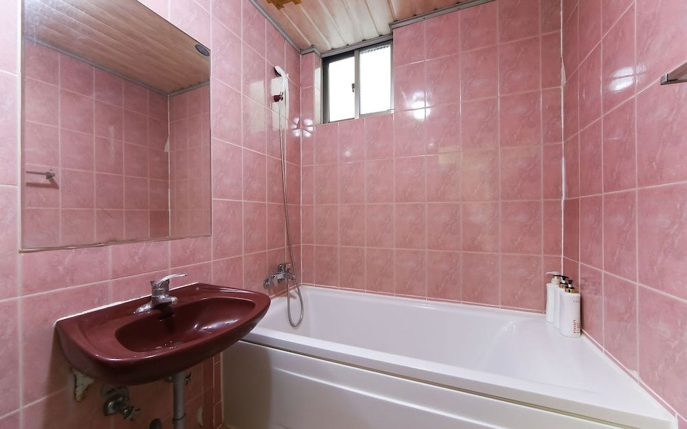 undefined Busan Nampodong Chowon Park 5