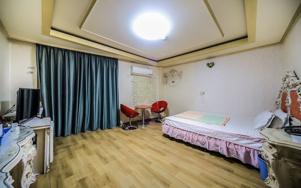 undefined Busan Sujeongdong Hill 2