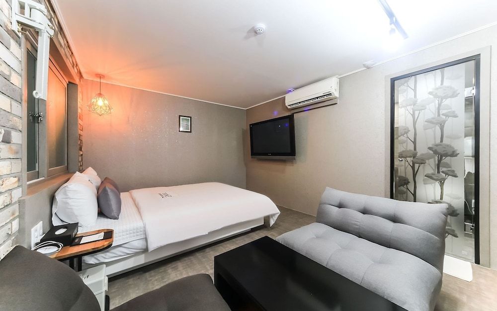 Busan Dongnae Seven Bridge Room (VIP (Ramen provided only to guests st) 2