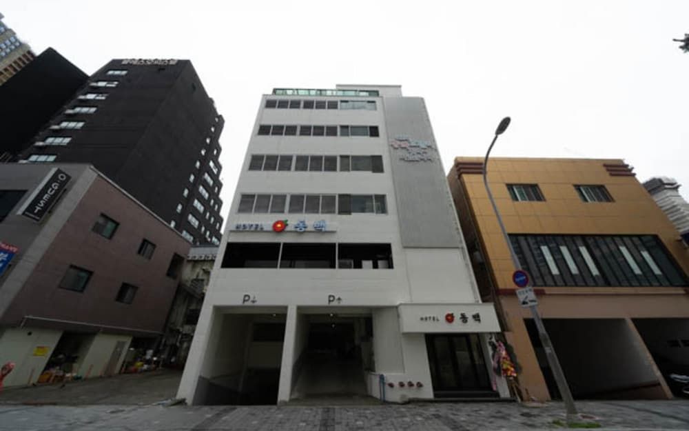 undefined Busan Haeundae Dongbaek Hotel