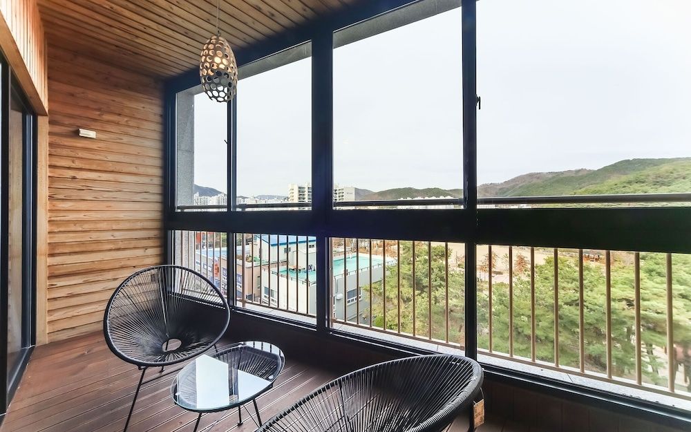 Busan Jeonggwan Hotel Seven Bricks Room (VIP terrace (free Netflix viewing (te) 6