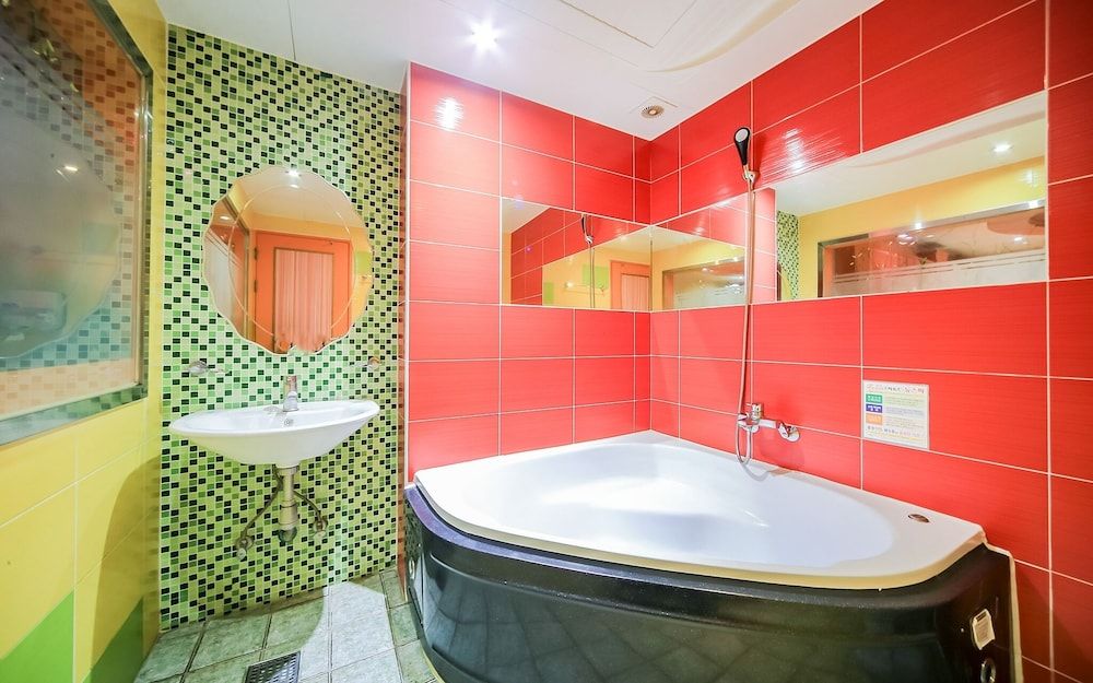 undefined Busan Hwamyeong-dong Spa 8