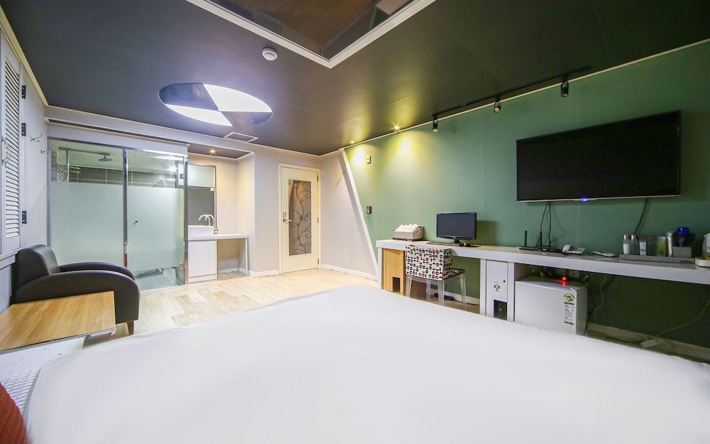 Busan Daeyeondong Z Room (Deluxe Family "Deluxe Family") 4