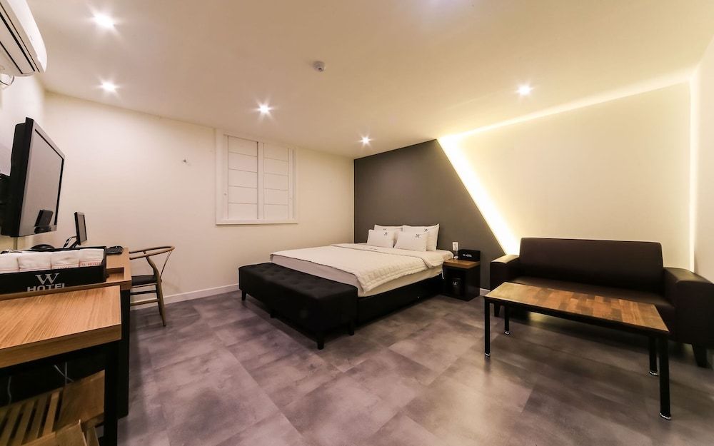 undefined Busan Jaesongdong W 5