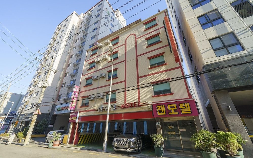 undefined Busan Seodong Zen 2