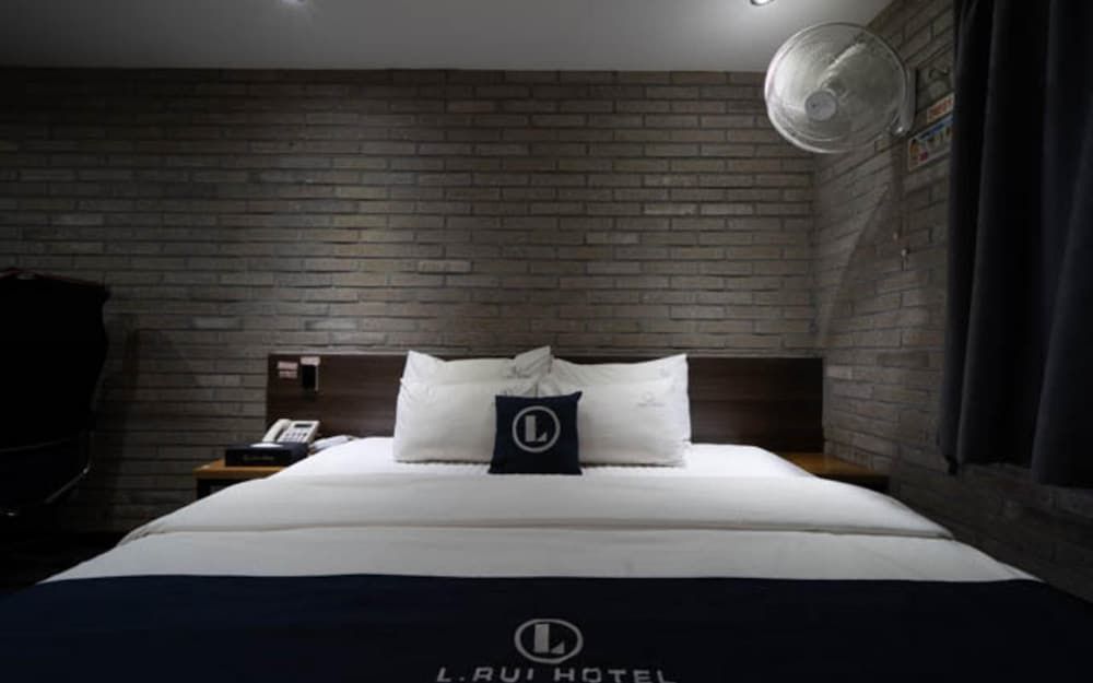 Busan Yeonsandong Ellui Room (PC room (couple PC fully equipped wit) 6