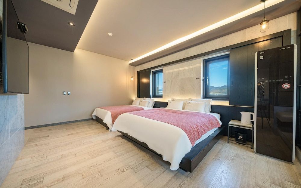 undefined Busan Jeonggwan Raum Hotel 8