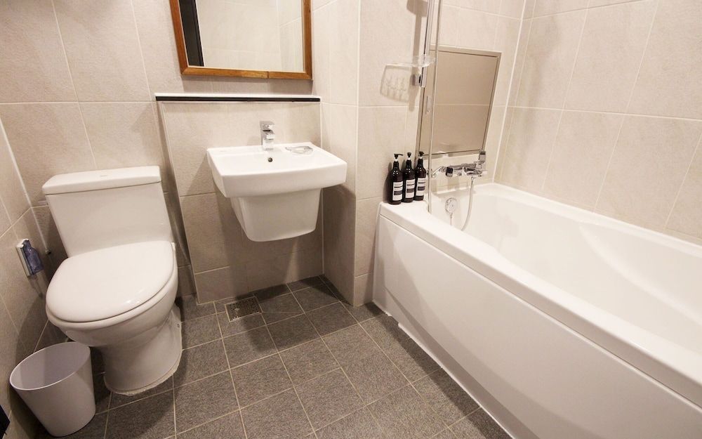 Louis Hotel Busan Beomildong Room (Deluxe (Clothing Care Device Netflix)) 13