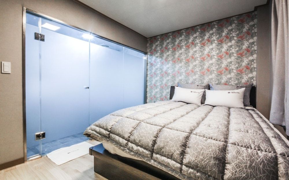 undefined Busan Suyeong Time 2