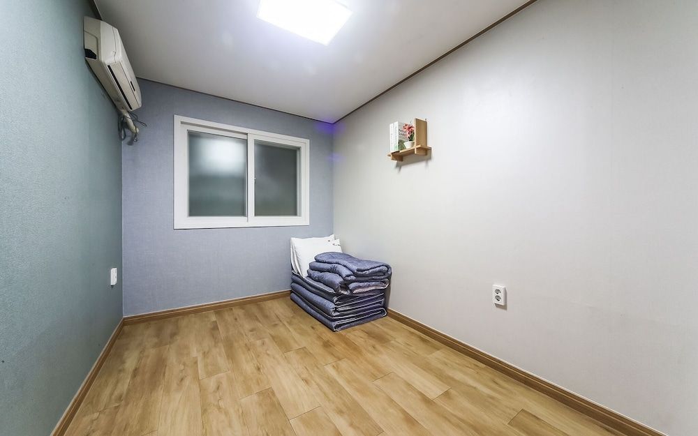 Busan Haeundae T Stay Room (Family condo (up to 30 people self ca) 6