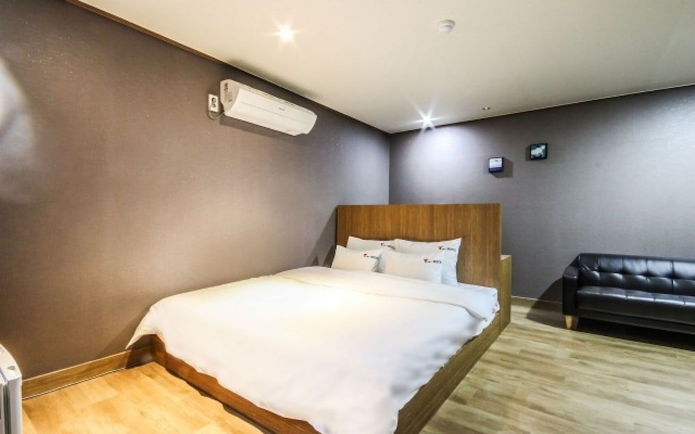 Busan Haeundae T Stay Room (Deluxe room) 11