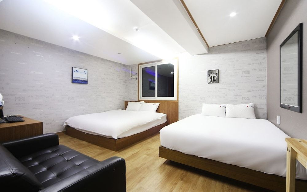 Busan Haeundae T Stay Room (Twin)