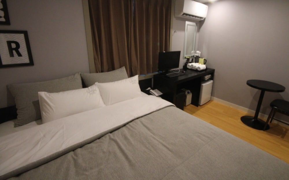 undefined Busan Beomildong Laon Hotel 8