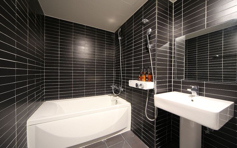 Busan Yeonsandong 17th Room (Deluxe Double Room (Netflix viewing a) 19