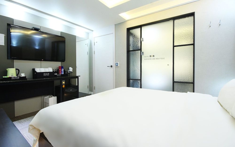 Busan Yeonsan-dong BNB Room (Standard Room C) 3