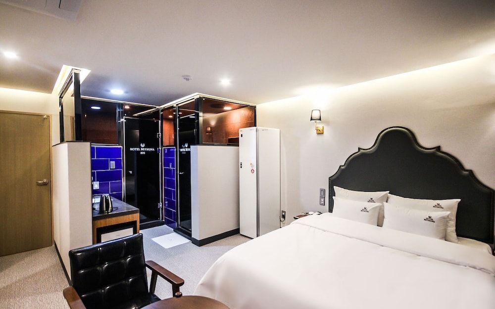 Busan Oncheonjang Hotel Mithuna Room (Standard Room) 13