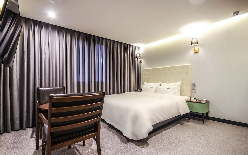 undefined Busan Oncheonjang Hotel Mithuna 4