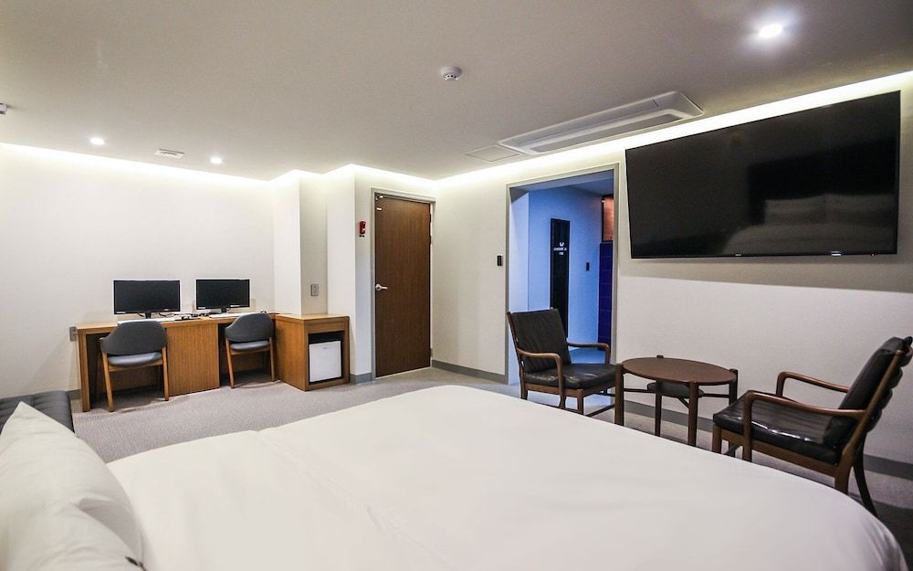 Busan Oncheonjang Hotel Mithuna Room (Special Room) 16