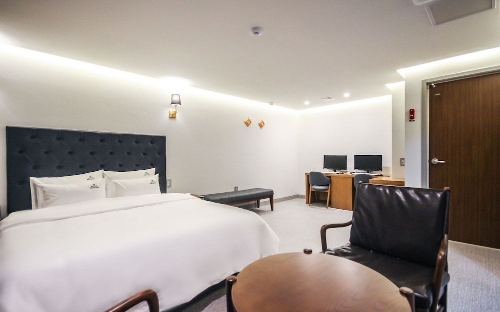 Busan Oncheonjang Hotel Mithuna Room (Special Room) 15