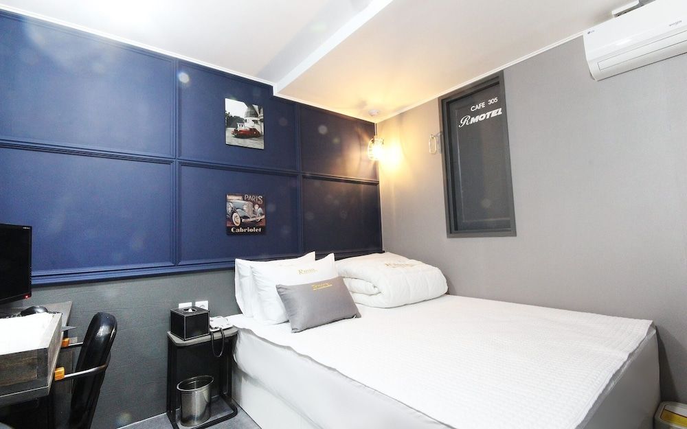 Busan Seomyeon R Room (Standard Room) 14