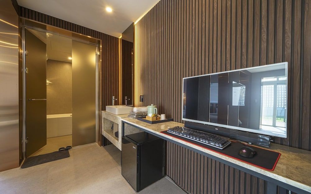 Busan Sasang Mr Brick Hotel Room (Suite/Sky Park Private Terrace/Twin/N) 7