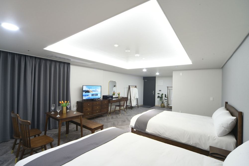 undefined Haeundae Central Hotel 3
